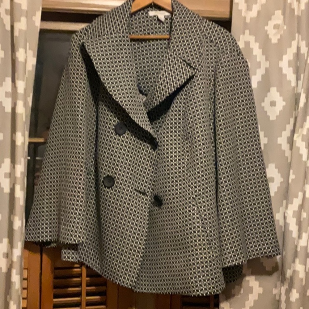 Stylish Black and White Women's Jacket